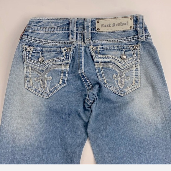 Rock Revival Women’s Embellished Kai Capris exclusively for Buckle 👖 - Picture 1 of 7